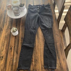 High Rise Skinny Ankle size 26